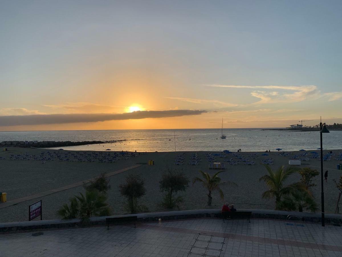Playa De Las Vistas Sea View Meerblick Free Wifi Арона Екстериор снимка